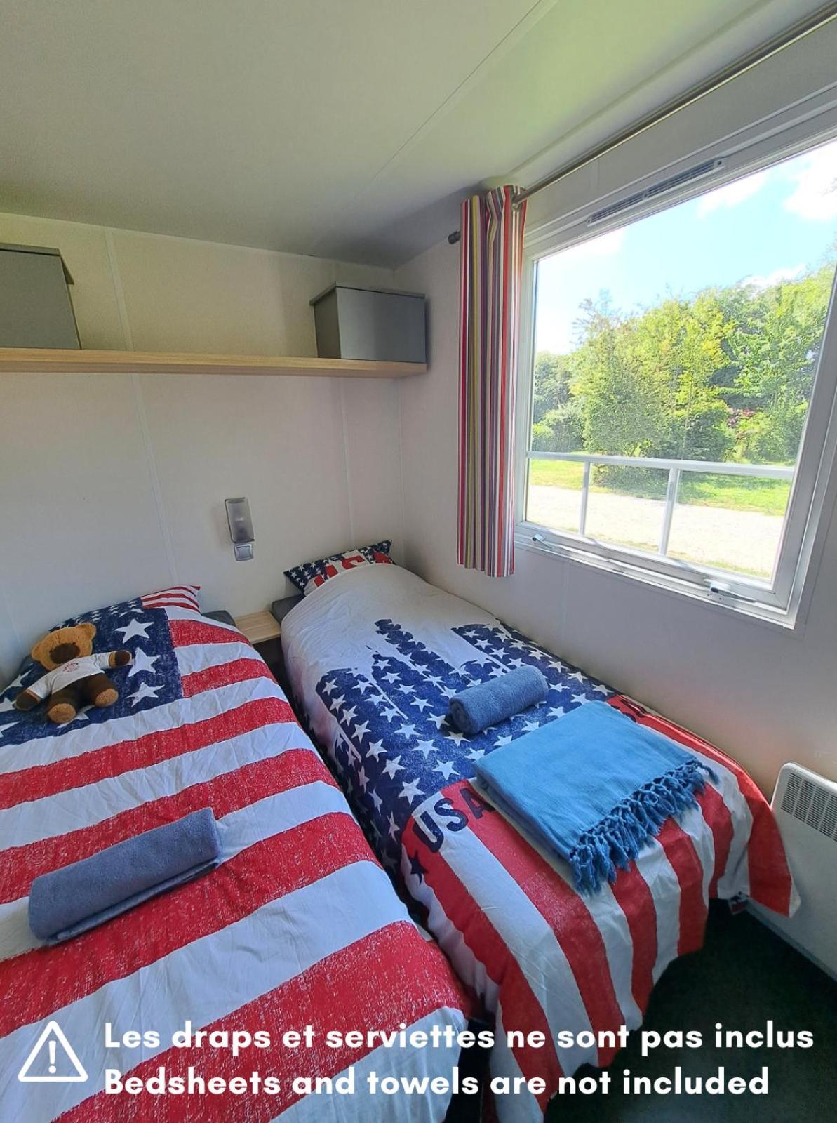 Camping Sainte Mere Eglise Exteriör bild